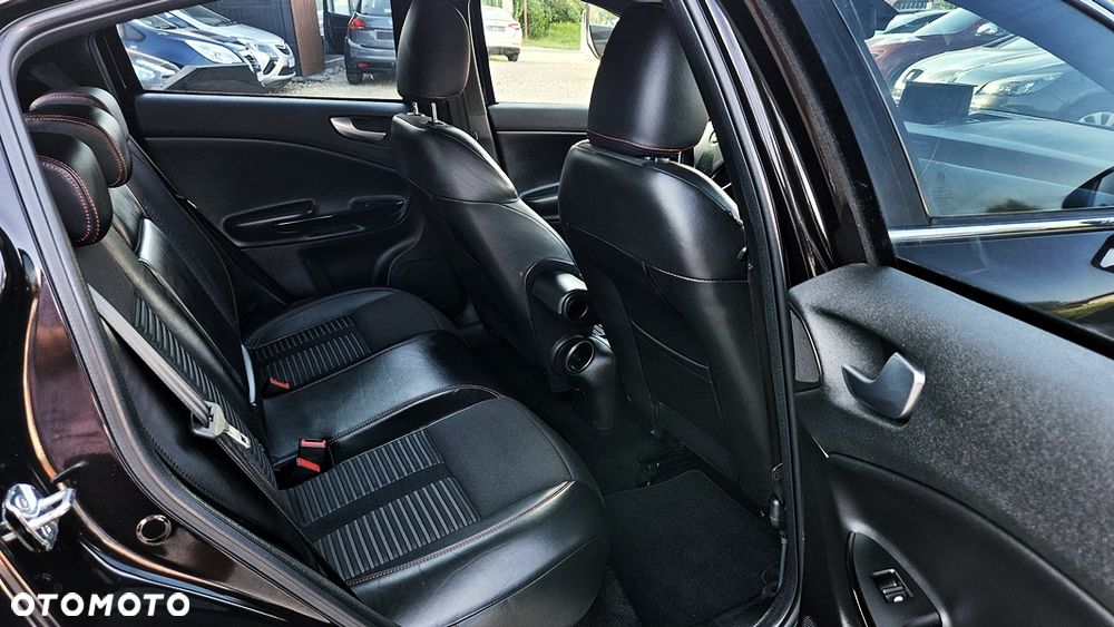 Alfa Romeo Giulietta 1.4 TB MultiAir Exclusive TCT - 33