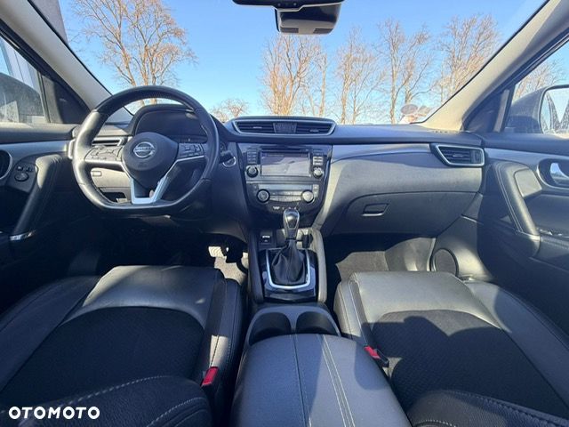 Nissan Qashqai 1.6 Tekna CVT - 19