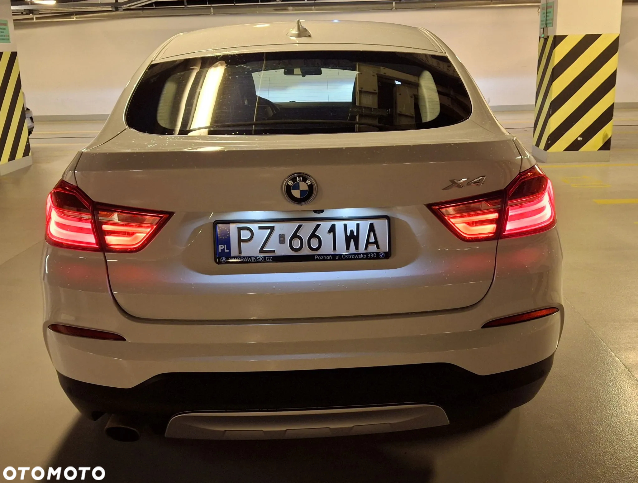 BMW X4 xDrive20i xLine - 4