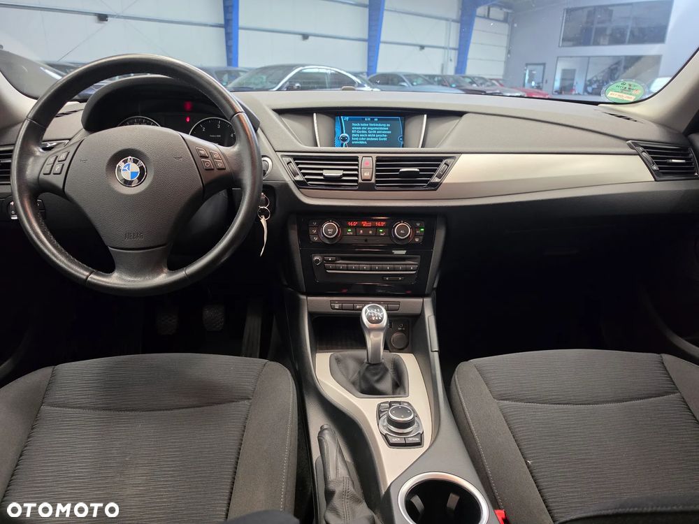 BMW X1 xDrive18d xLine - 34