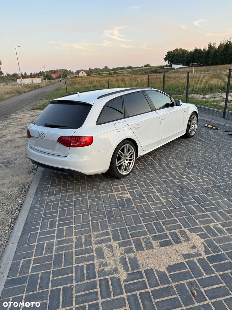 Audi A4 Avant - 6