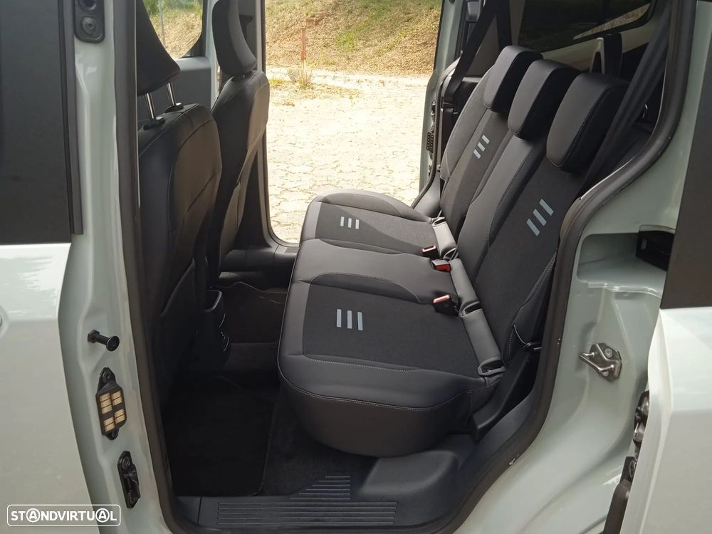 Ford Tourneo Courier 1.0 EcoBoost Active - 38