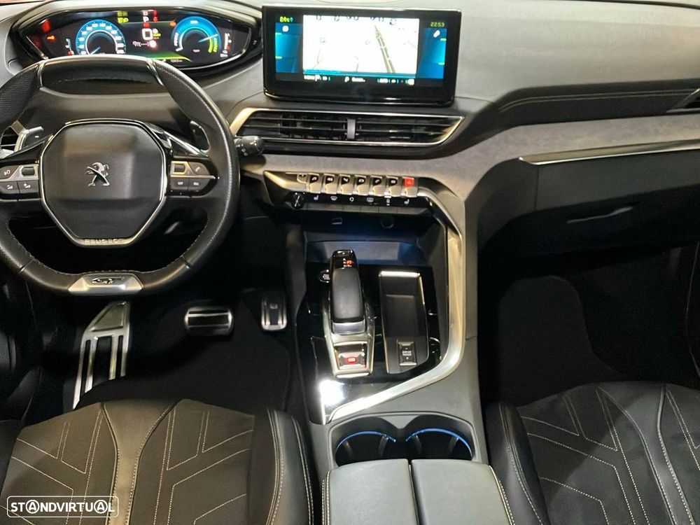 Peugeot 3008 1.6 Hybrid GT Pack e-EAT8 - 10