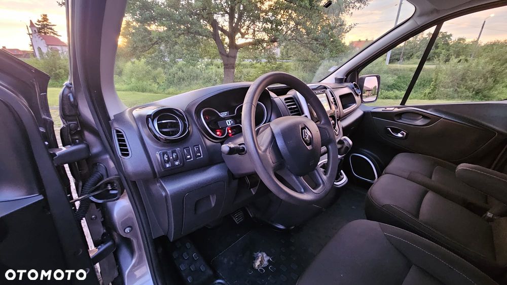 Renault Trafic Grand 2.0 dCi EDC - 16