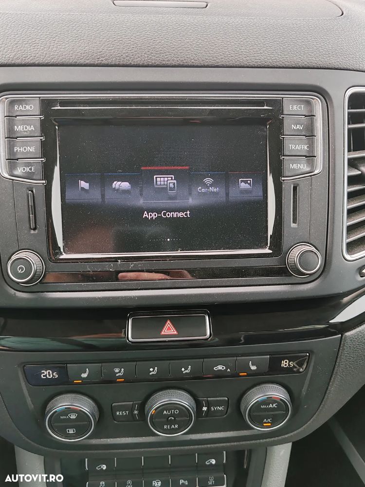 Volkswagen Sharan 2.0 TDI DSG (BlueMotion Technology) Highline - 13