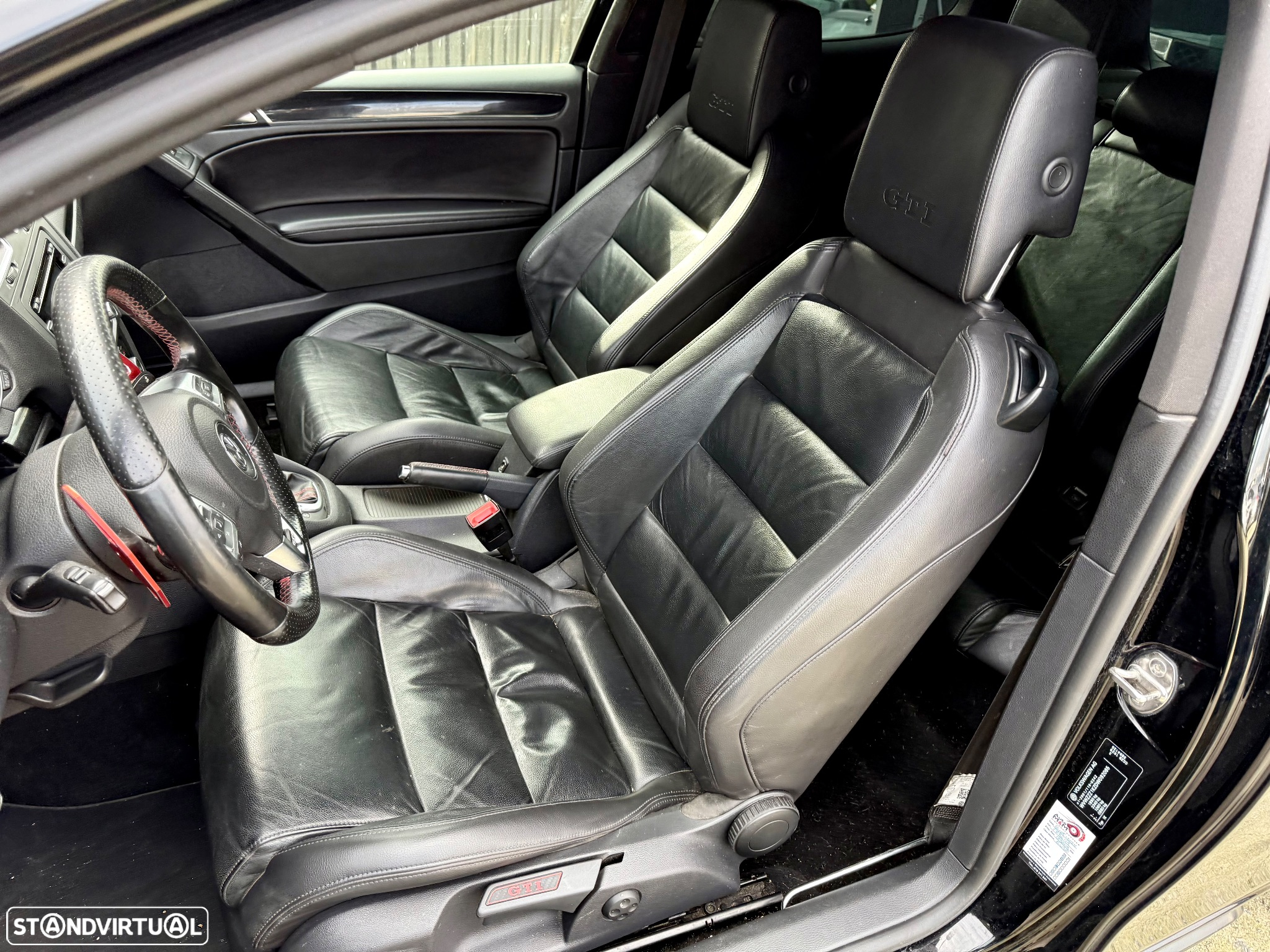 VW Golf 2.0 TSi GTi DSG - 40