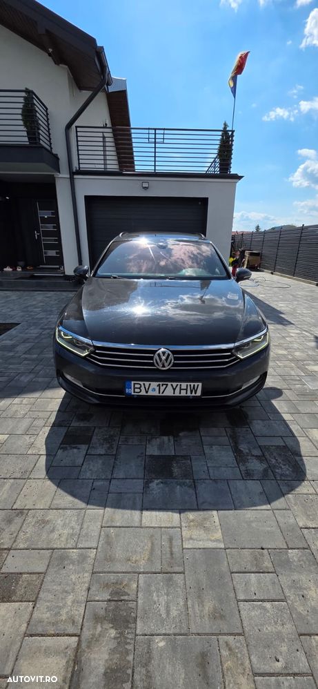 Volkswagen Passat 2.0 TDI DSG Comfortline - 5