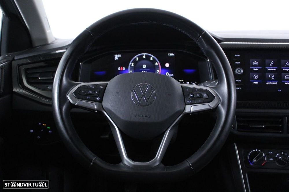 VW Taigo 1.0 TSI Urban - 19