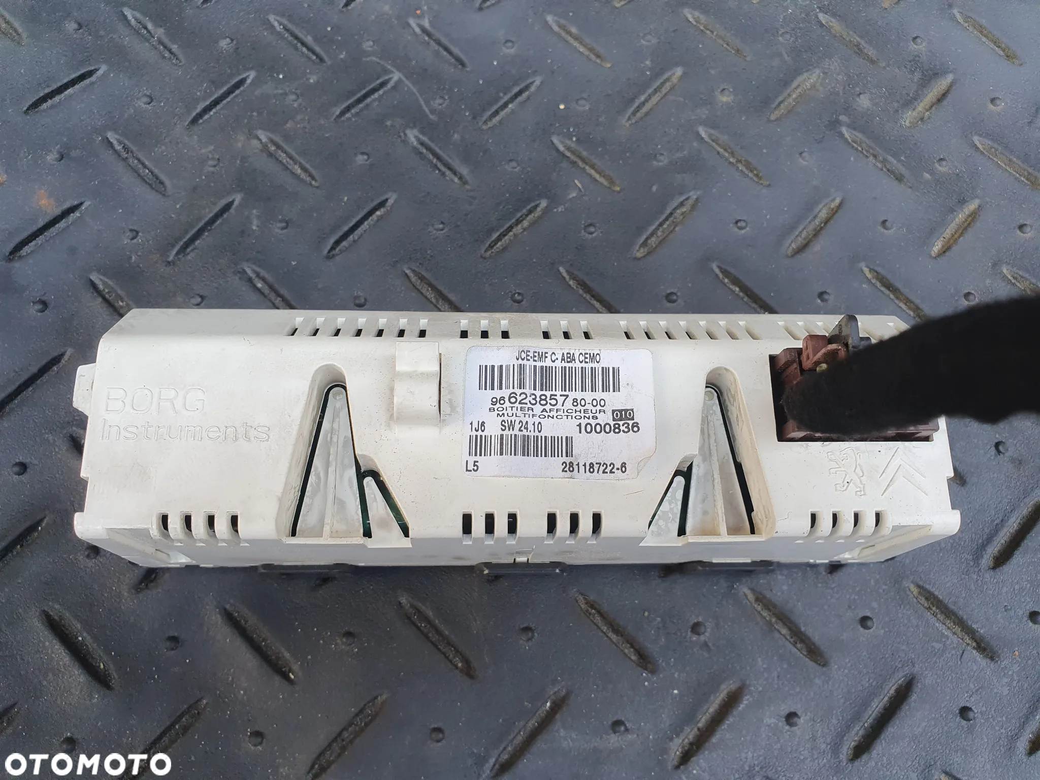 Komputer pokładowy do CITROEN C4 C5  SEDAN 2.0 HDI 9662385780 - 3
