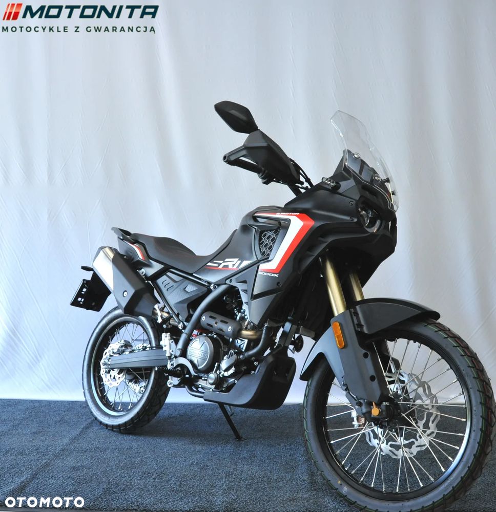 QJMOTOR SRT 300DX - 1