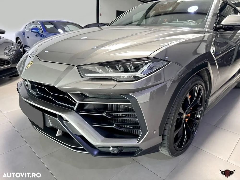 Lamborghini URUS Standard - 16