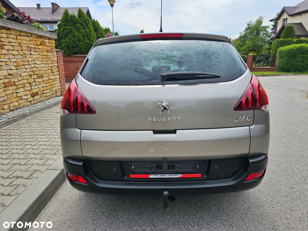 Peugeot 3008 1.6 BlueHDi Style S&S - 9