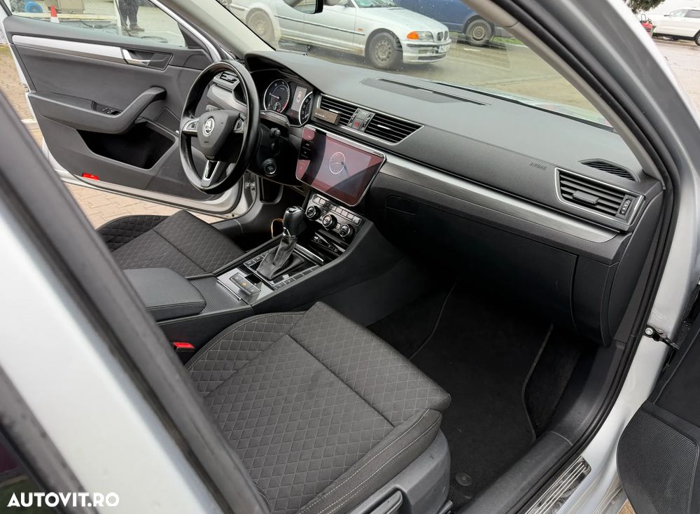 Skoda Superb 2.0 TDI DSG 4X4 Style - 9