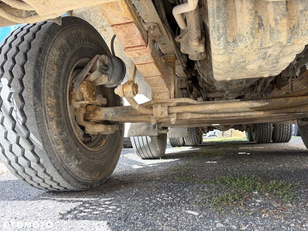 Renault Kerax 420.40 P 8X4 - 39