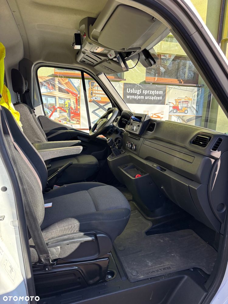 Renault Master - 11