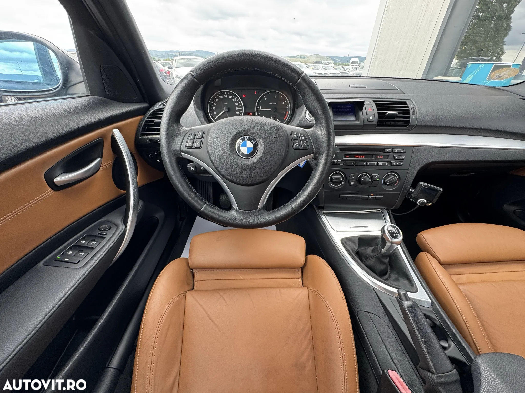 BMW Seria 1 118d - 26
