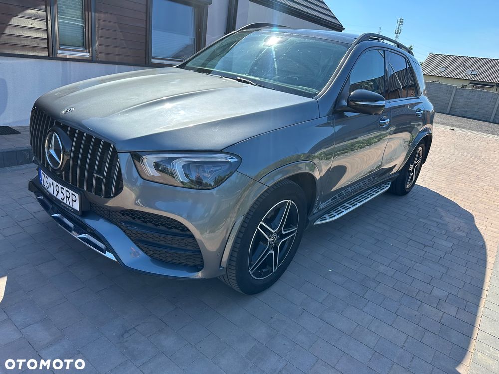 Mercedes-Benz GLE - 12