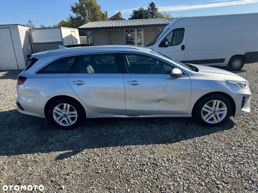 Kia Ceed 1.0 T-GDI 120 OPF Nightline Edition - 8