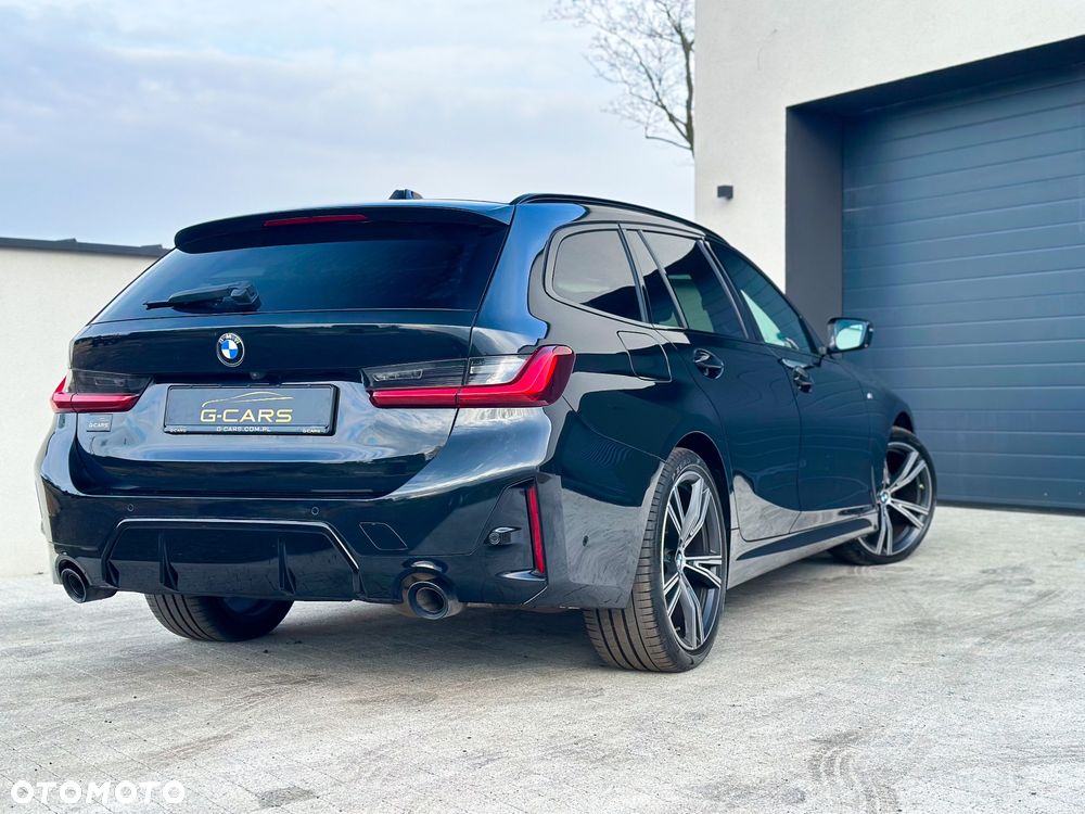 BMW Seria 3 320d xDrive M Sport - 24