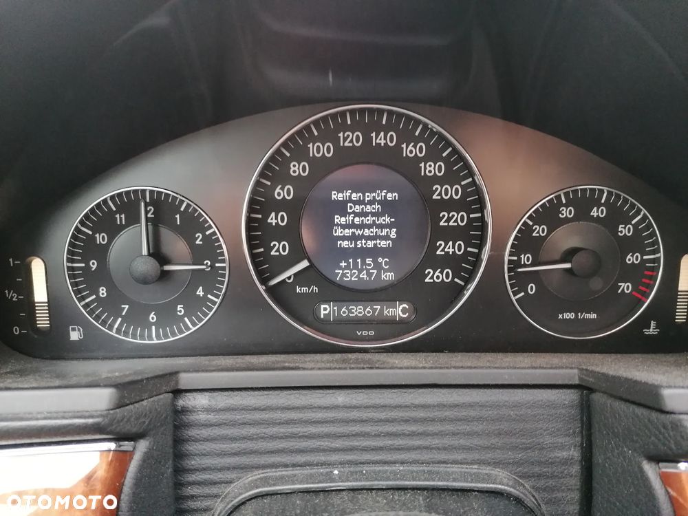 Mercedes-Benz Klasa E - 6