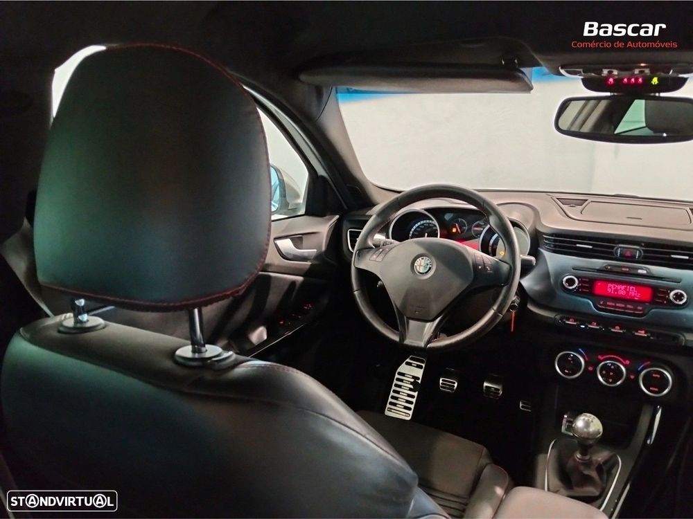 Alfa Romeo Giulietta 1.6 JTDM Progression - 17