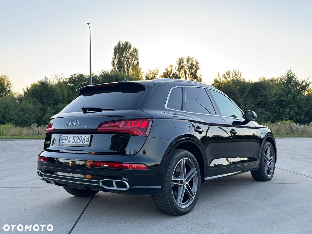 Audi SQ5 - 5