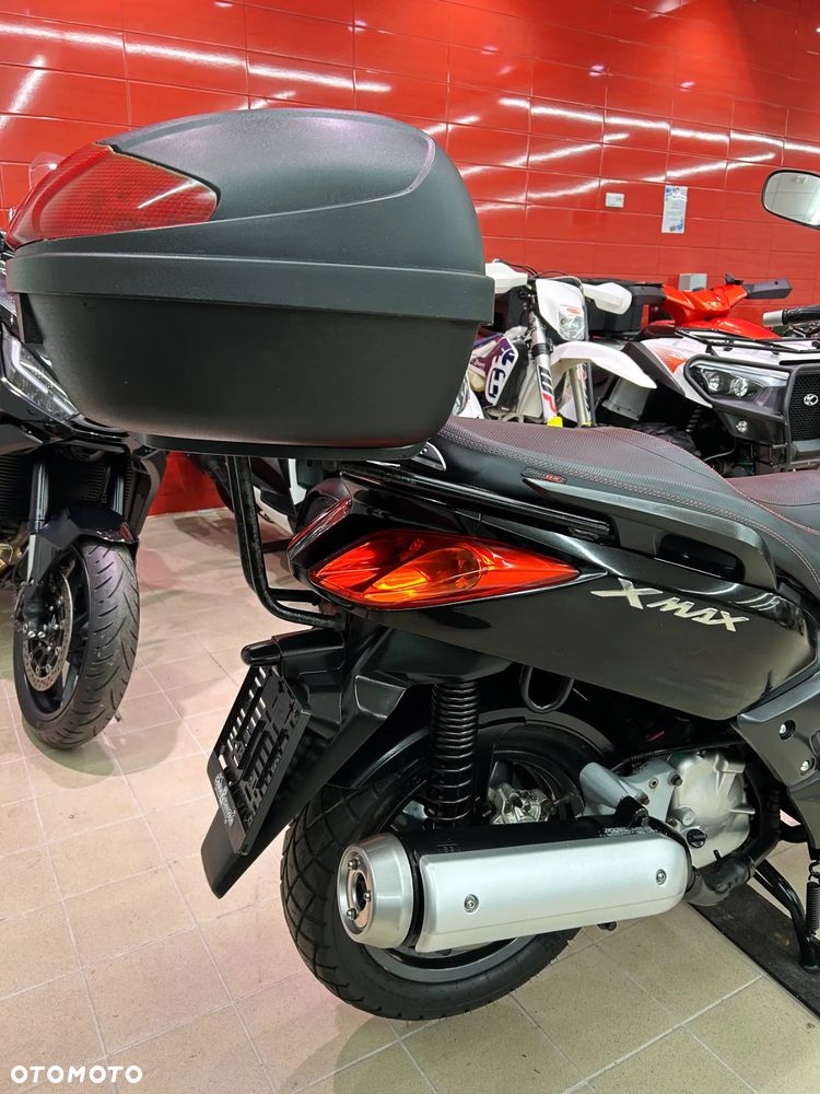 Yamaha X-max - 3