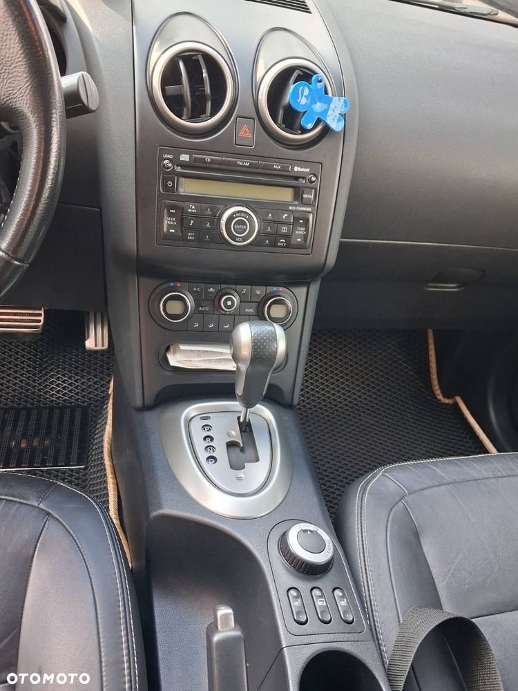 Nissan Qashqai+2 - 9