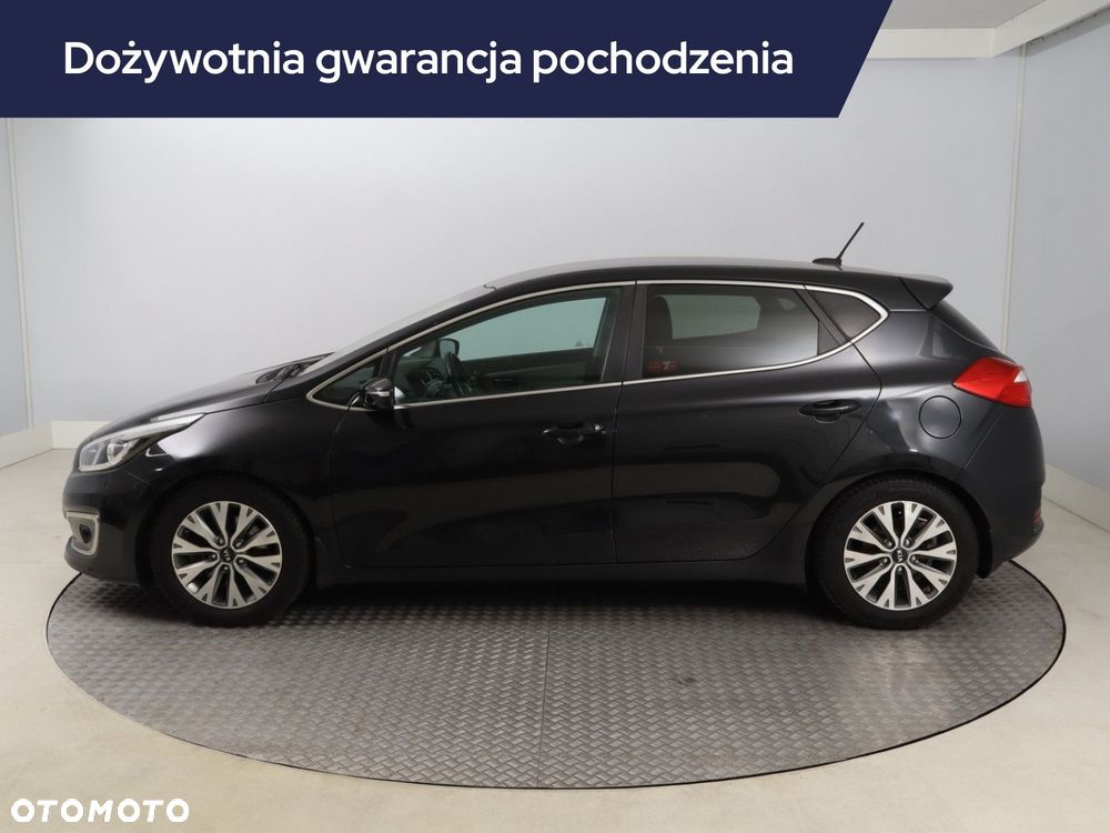 Kia Ceed - 4