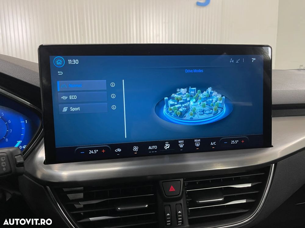 Ford Focus 1.0 EcoBoost Hybrid Aut. TITANIUM - 16