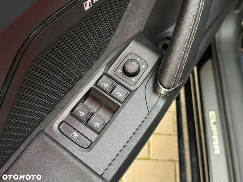 Cupra Leon Sportstourer 2.0 TSI 4Drive VZ DSG - 25