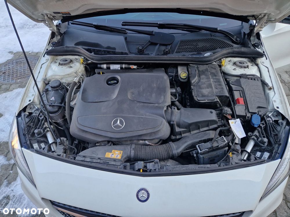 Mercedes-Benz Klasa A 220 4-Matic AMG Line - 13