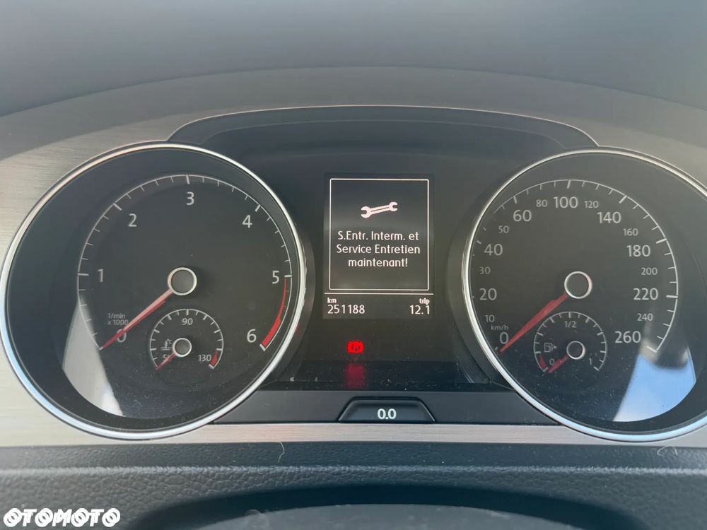 Volkswagen Golf - 29