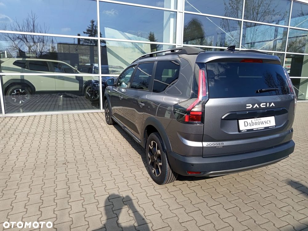 Dacia Jogger 1.8 Full Hybrid 155 Journey MMT - 18
