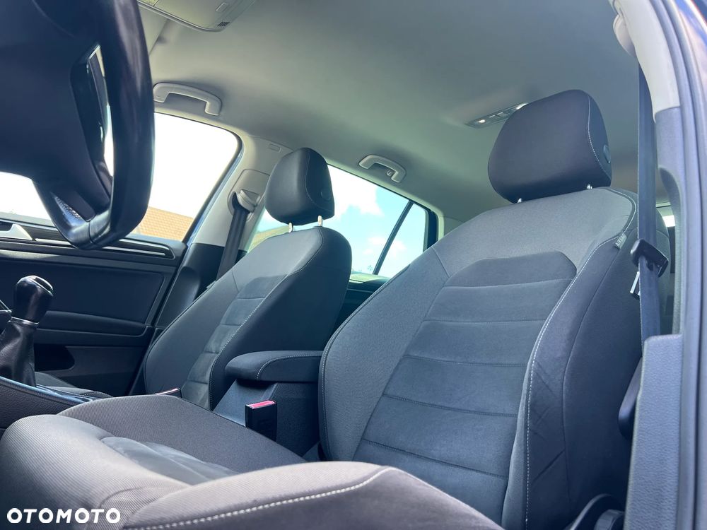 Volkswagen Golf 1.4 TSI (BlueMotion Technology) Highline - 28