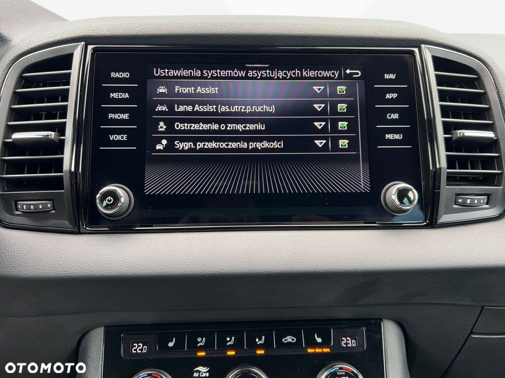 Skoda Karoq 1.5 TSI ACT Sportline DSG - 25