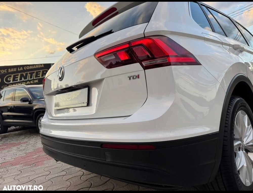 Volkswagen Tiguan - 13