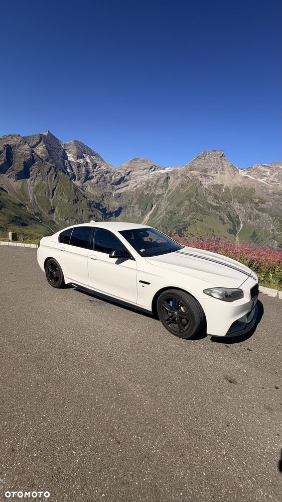 BMW Seria 5 525d xDrive - 3