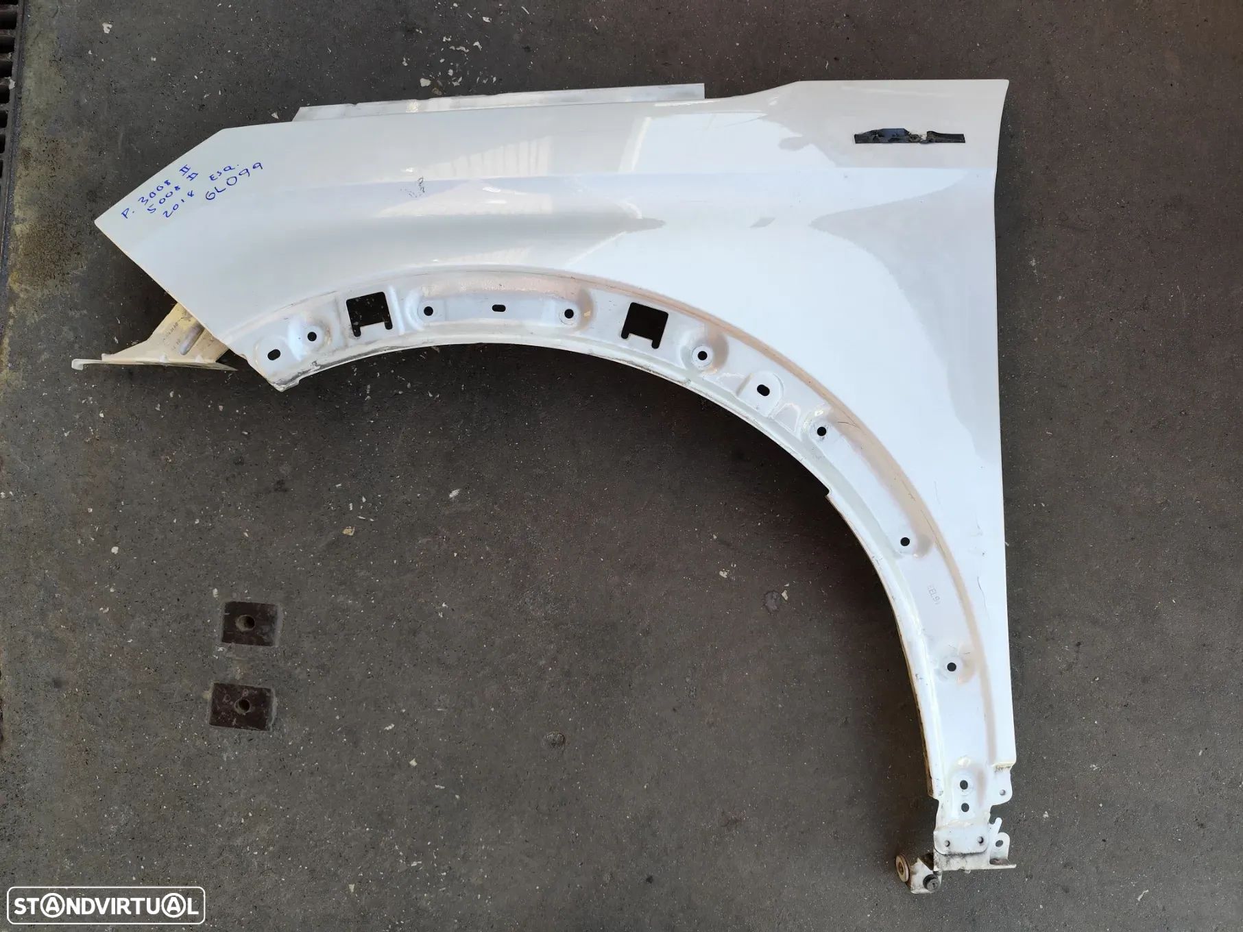 PEUGEOT 3008 5008 II GUARDA LAMAS ESQUERDO - GL099 - 1