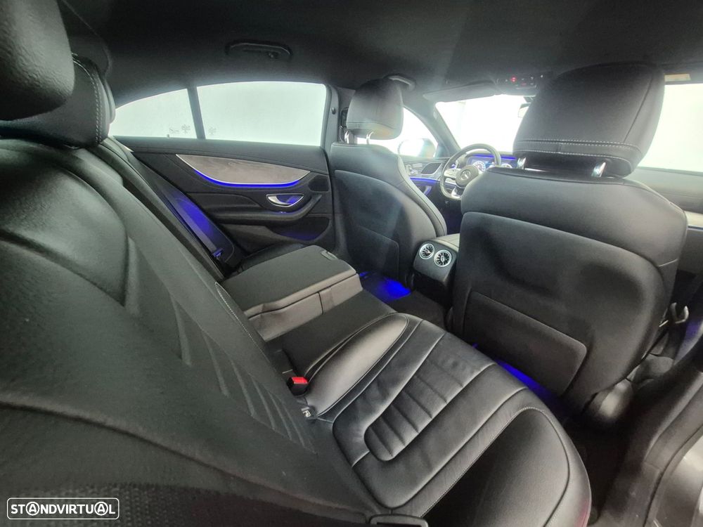 Mercedes-Benz CLS 400 d 4Matic AMG Line - 23