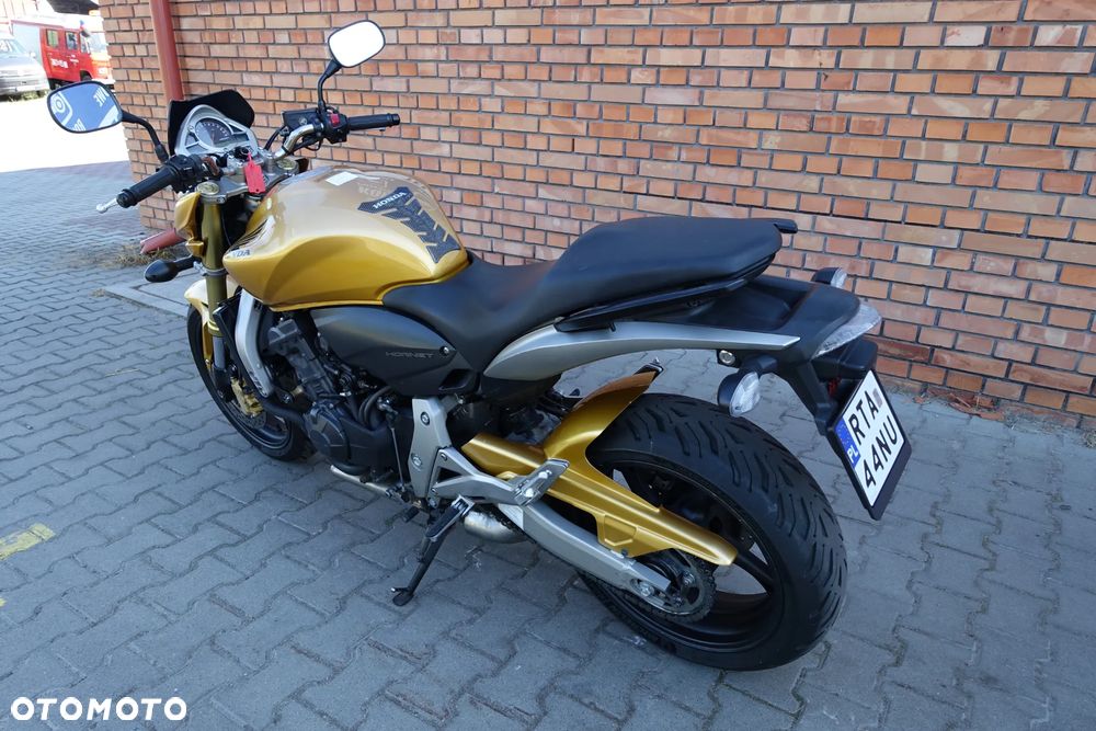 Honda Hornet - 14