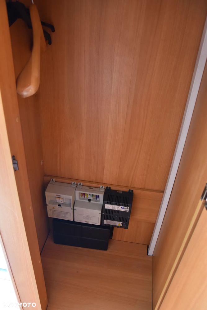 Ford CHAUSSON FLASH 01 - 19