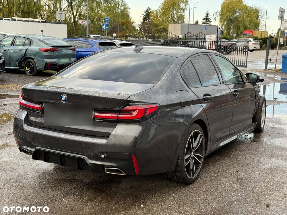 BMW Seria 5 530i M Sport Edition - 12