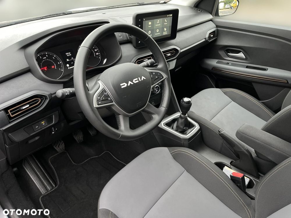 Dacia Sandero - 9