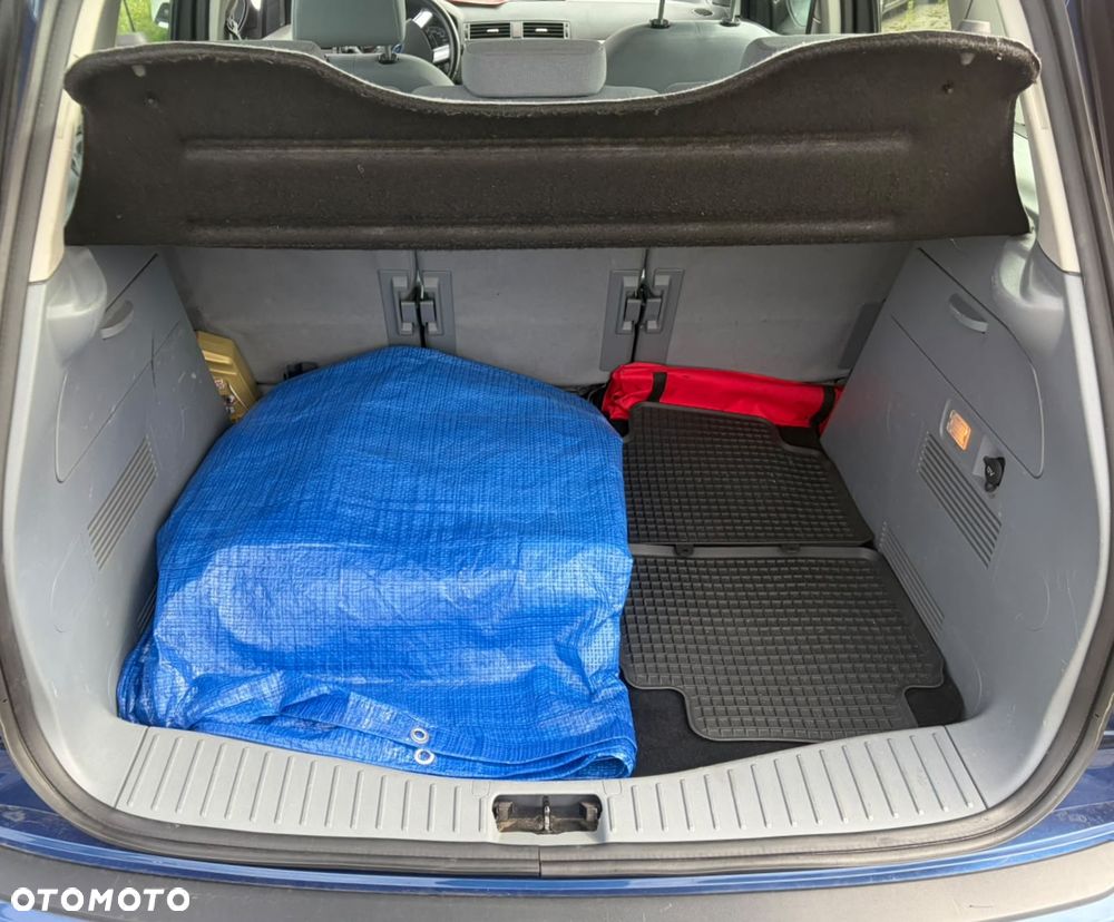 Ford C-MAX 2.0 Platinium X - 23