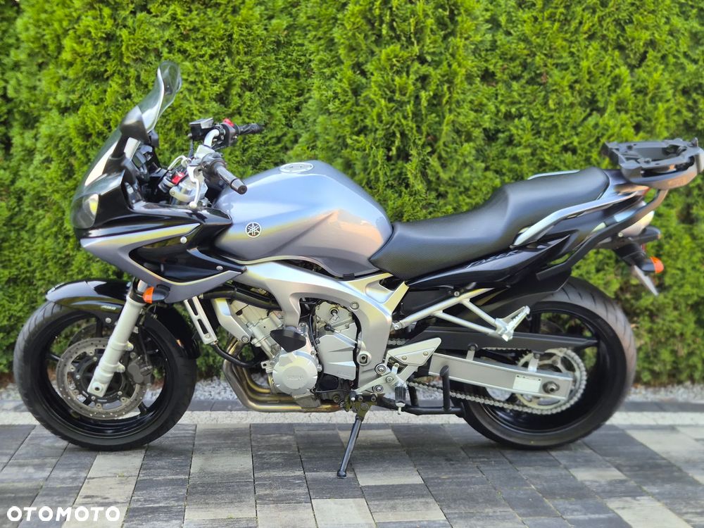 Yamaha FZ6 - 5