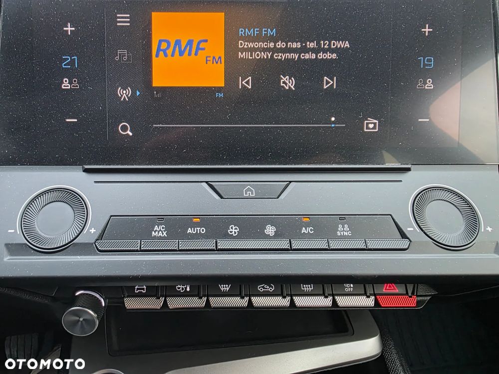 Peugeot 308 1.5 BlueHDi Allure Pack S&S - 31