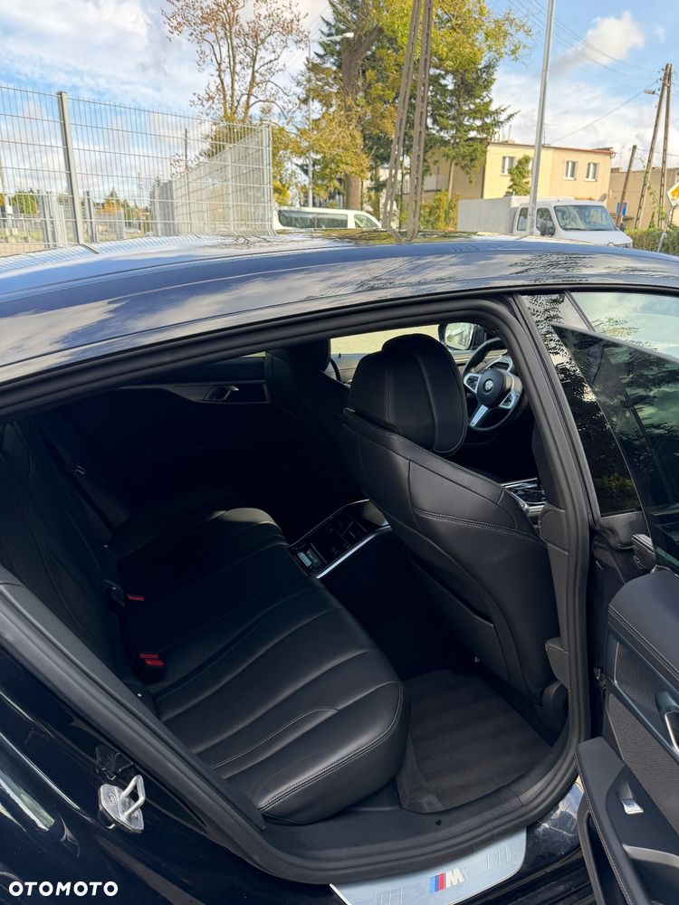 BMW Seria 8 840i xDrive - 8