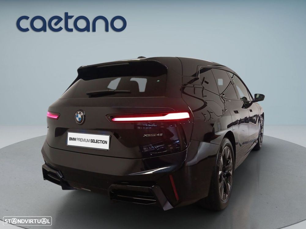 BMW iX xDrive 45 Pack Desportivo Pro - 5