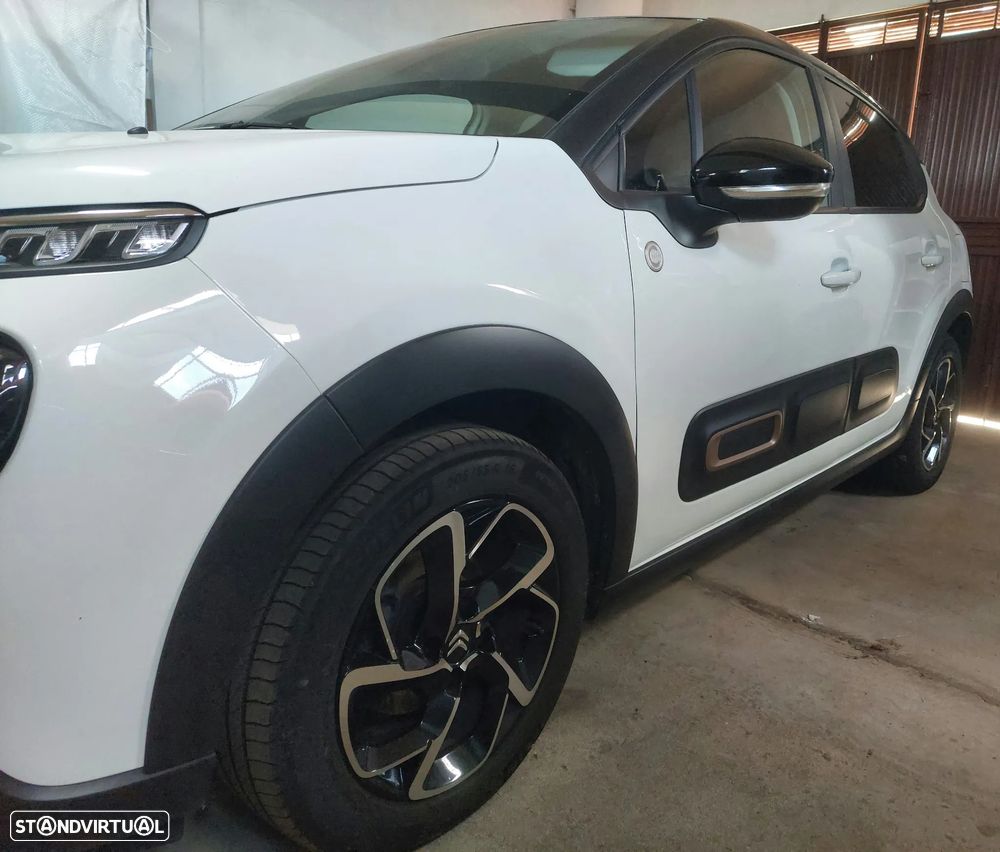 Citroën C3 1.2 PureTech C-Series - 19